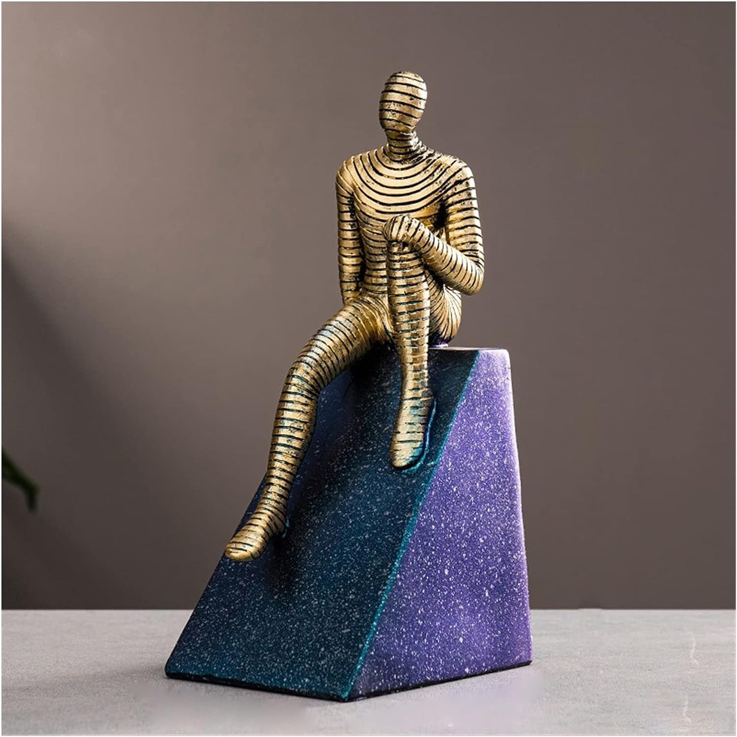 Auric Elegance - Golden Sculpture